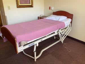 Hospital-Beds-offered
